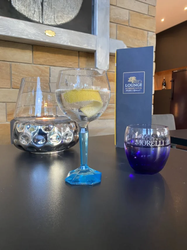 Lecker Essen uns schöne Drinks genießen in der Lounge im Weinkontor Edenkoben.

_______________________
Lounge im Weinkontor
Weinstraße 131, 67480 Edenkoben
www. wklounge.de
Telefon: 06323-9898456
E-Mail: info@wklounge.de

#edenkoben#pfalz #pfalzliebe#goodlife#foodporn #food ##weinfeste #neustadtanderweinstrasse #landauinderpfalz #landau #maikammer #pfalzliebe 
#rheinlandpfalz #wein #Longdrinks# Leberknödel #pfälzerwald #loungeimweinkontor#weinliebhaber#weinliebe # Saumargen #landauinderpfalz#zumwohldiepfalz#genuss #genussmomente 

Mehr dazu unter Facebook Lounge im Weinkontor
(Werbung)